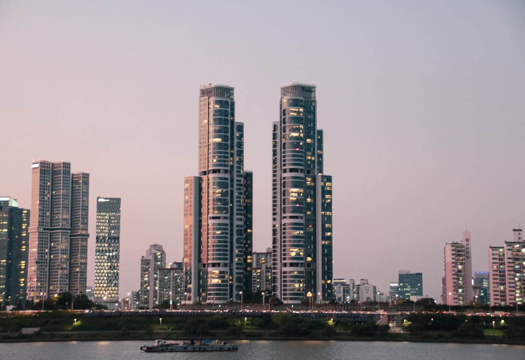 architect skills 2030 - AI consensus analysis by Seekrates
